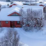 Familiehytte Med Peis Og Badstu I Sentrum بيت للعطل Beitostolen