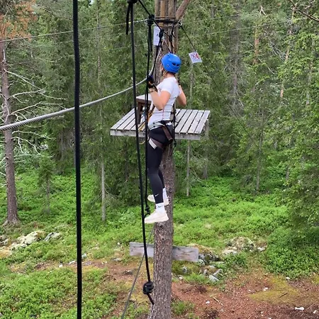 Holiday home Familiehytte Med Peis Og Badstu I Sentrum