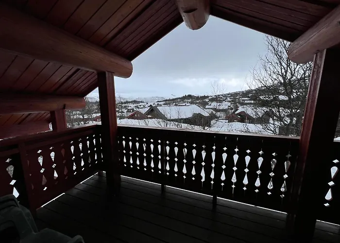 Familiehytte Med Peis Og Badstu I Sentrum Holiday home